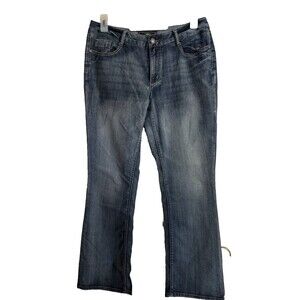 Cato Women's Blue Jeans Size 14 Straight Leg Denim Casual Everyday